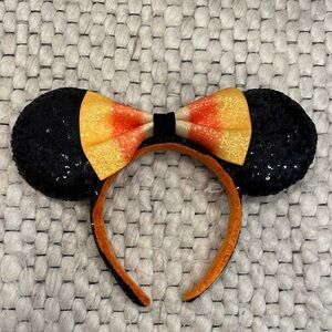 Halloween Minnie Mouse Ears with Black and Orange Bow and Sequins